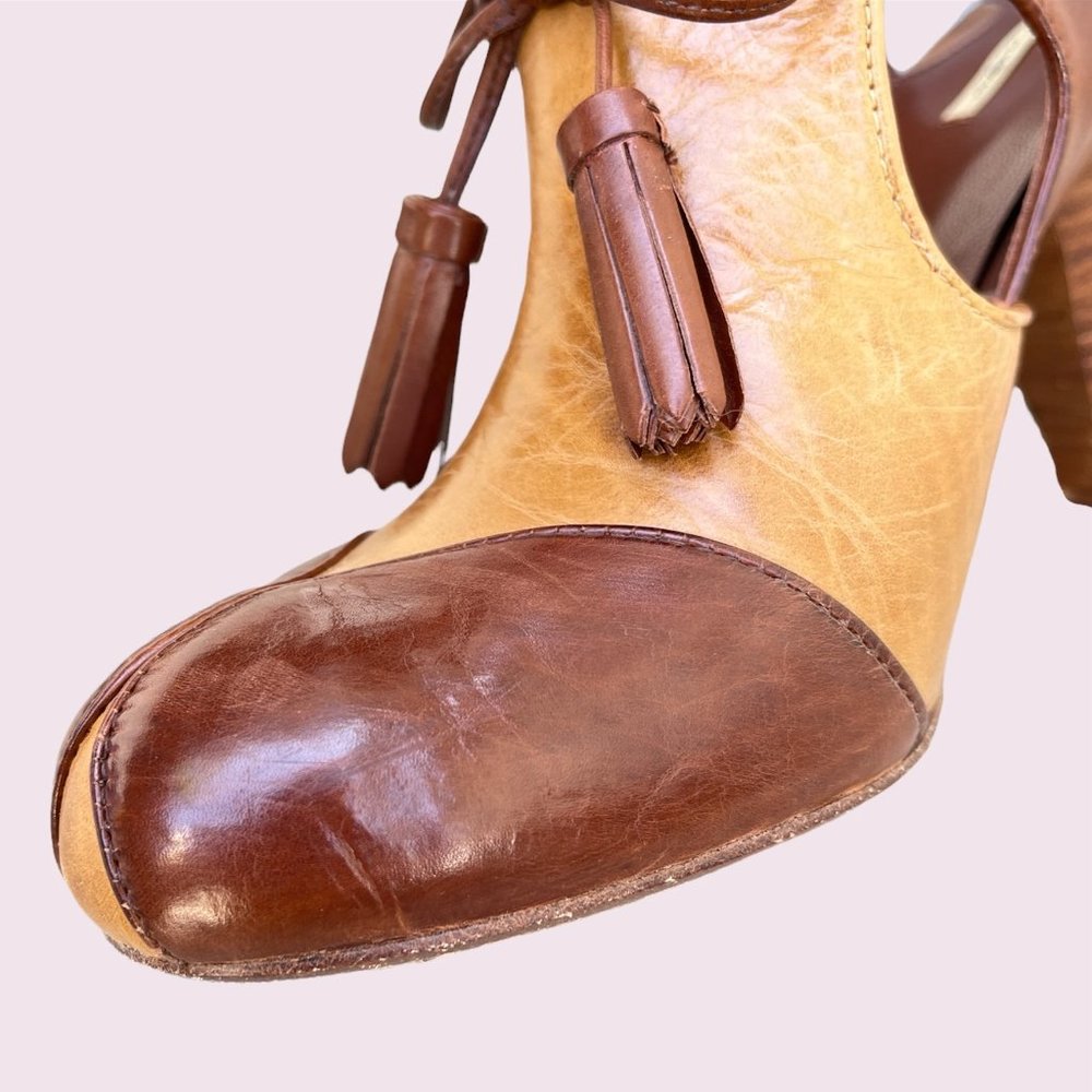 Max Studio Two-Tone Brown Leather Heels - Picture 11 of 14